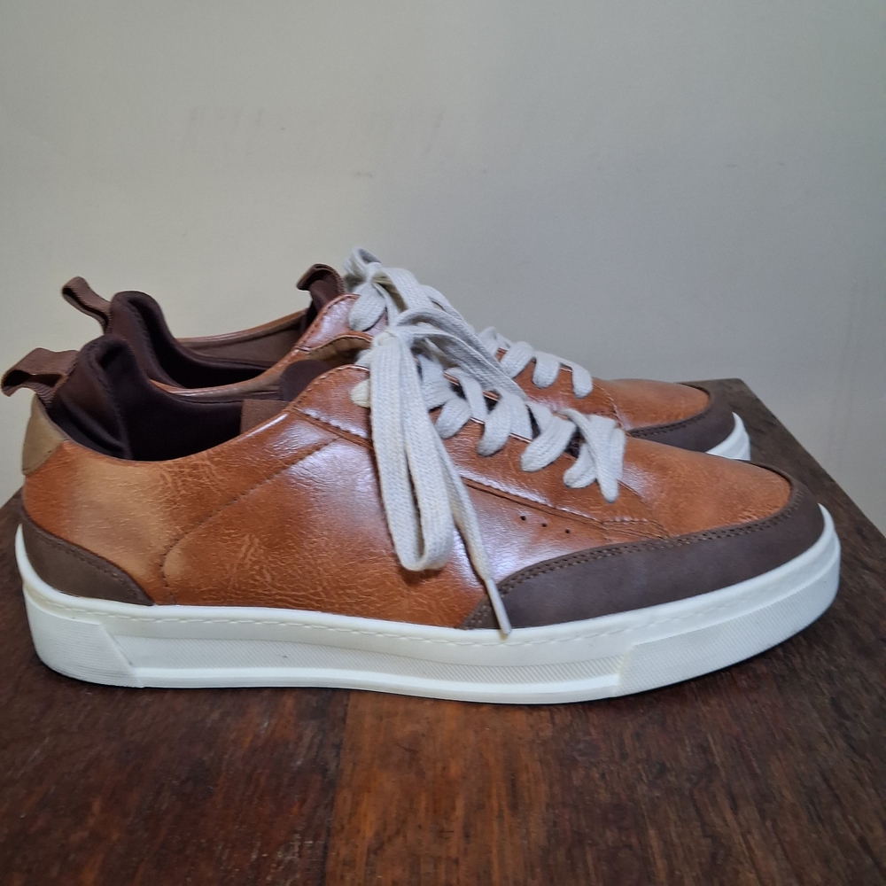 Madden NYC Men's Markk Court Casual Brown Sneakers; Size 9